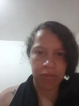 Snapshot of angelplu chatting on April 11, 2026, 12:07 am angelplu online show from April 11, 2026, 12:07 am