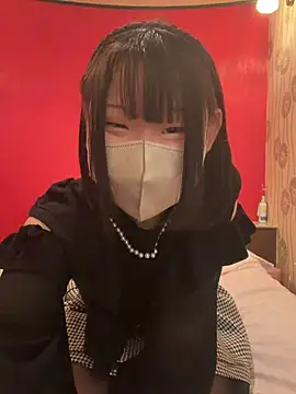 mini mini  online show from April 12, 2026, 3:54 am