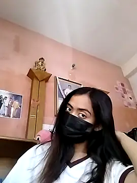 Shanaya450 online show from April 12, 2026, 8:06 am