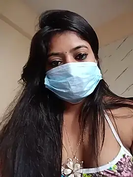 dearmona00 online show from July 7, 2026, 7:23 am