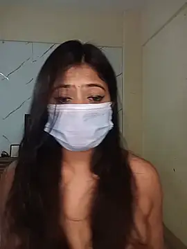 dearmona00 online show from July 4, 2026, 6:23 pm