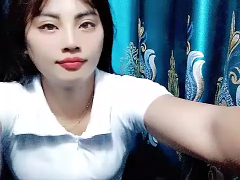 Bella86 online show from April 14, 2026, 8:47 pm