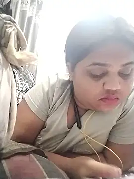 hotsilk21 online show from June 16, 2026, 8:31 pm