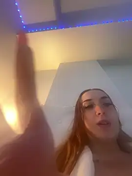 Sapphirelustxo online show from May 3, 2026, 4:10 pm