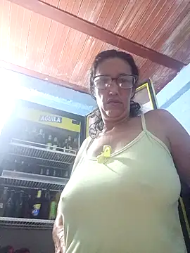 Snapshot of DulceM0609 chatting on April 13, 2026, 1:04 pm DulceM0609 online show from April 13, 2026, 1:04 pm