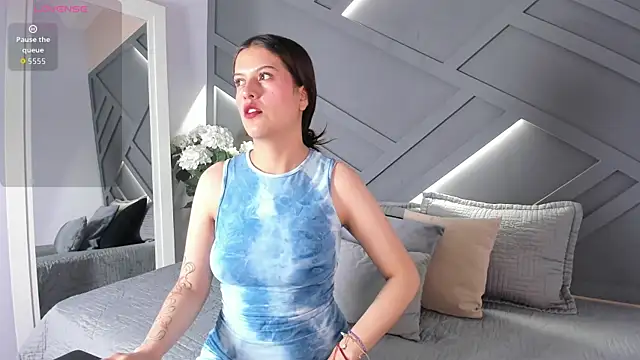 madydoll  online show from July 24, 2026, 8:38 pm