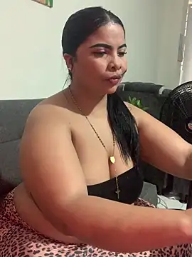 Snapshot of megan_purpura chatting on May 14, 2026, 7:11 pm megan purpura online show from May 14, 2026, 7:11 pm