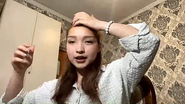 Snapshot of CordieCarone chatting on April 14, 2026, 3:39 pm CordieCarone online show from April 14, 2026, 3:39 pm