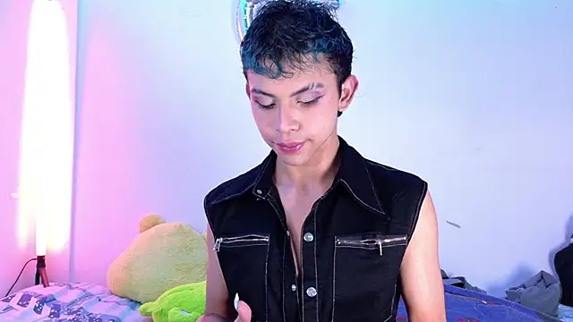 Apolo Prince1 online show from July 4, 2026, 3:35 am