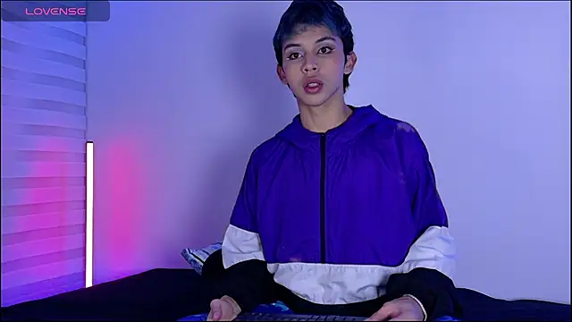 Apolo Prince1 online show from August 2, 2026, 1:26 am