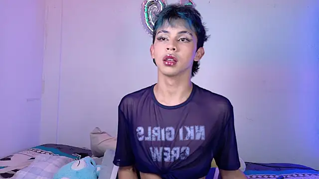 Apolo Prince1 online show from July 13, 2026, 10:53 pm