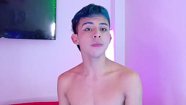 Apolo Prince1 online show from June 3, 2026, 2:33 pm