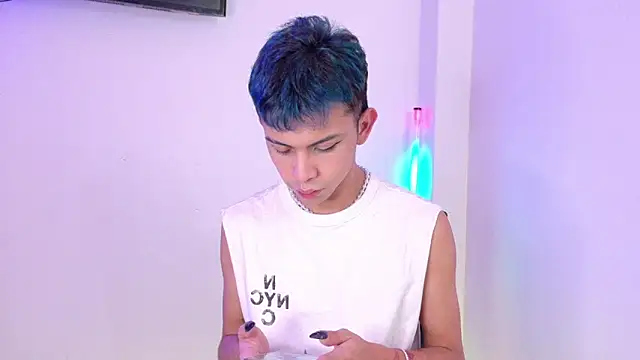 Apolo Prince1 online show from June 2, 2026, 7:36 pm