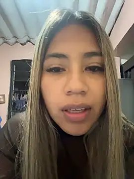 Kimmiebellarie online show from June 19, 2026, 2:06 am