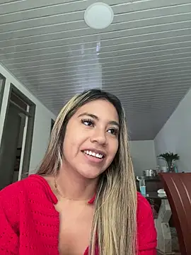 Kimmiebellarie online show from July 13, 2026, 3:44 pm
