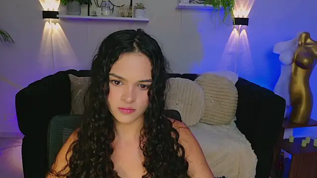 MaraVelvett online show from July 5, 2026, 10:49 pm