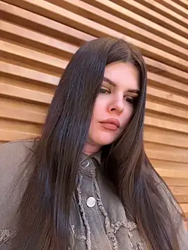 Snapshot of AmeliaBronze chatting on April 16, 2026, 7:20 am AmeliaBronze online show from April 16, 2026, 7:20 am