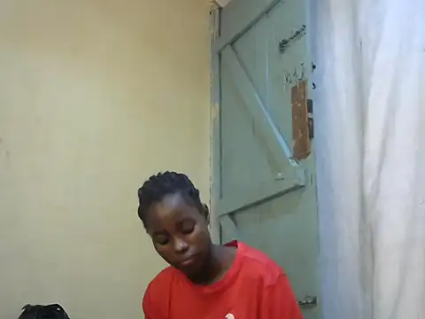 Snapshot of Rerpuss1 chatting on April 14, 2026, 11:59 am Rerpuss1 online show from April 14, 2026, 11:59 am