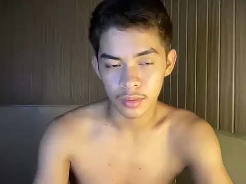 yourhotasian jhonpol16 online show from May 17, 2026, 10:54 pm
