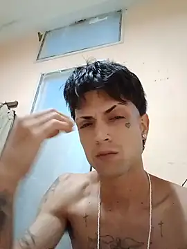 CubaxxxPeneGrande online show from April 25, 2026, 12:13 am