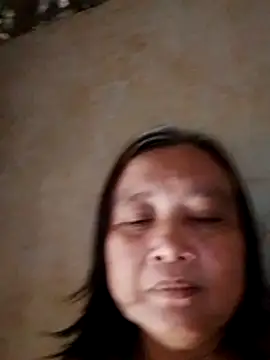 Snapshot of jeanyummytits chatting on June 7, 2026, 11:54 pm jeanyummytits online show from June 7, 2026, 11:54 pm