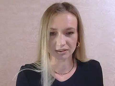 NoirEnigma online show from July 18, 2026, 10:51 pm