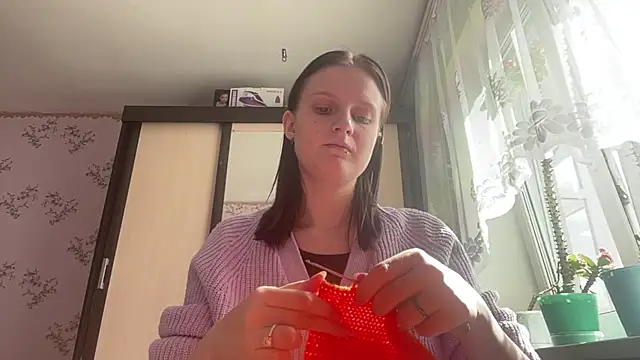 Snapshot of SofiaOops_1 chatting on April 16, 2026, 8:48 am SofiaOops 1 online show from April 16, 2026, 8:48 am