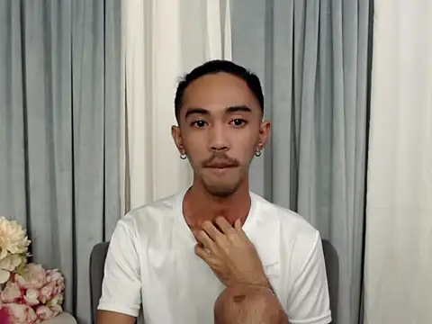 crocodale online show from April 17, 2026, 1:14 pm