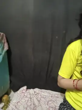 Snapshot of sexy_bhabhii chatting on June 3, 2026, 5:39 pm sexy bhabhii online show from June 3, 2026, 5:39 pm