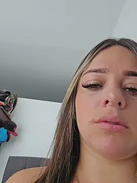 BriannaBunnyy online show from April 29, 2026, 5:17 pm