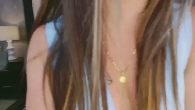 BriannaBunnyy online show from June 24, 2026, 4:16 pm