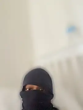 Ramy666oo online show from April 16, 2026, 9:43 am