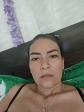 LuluDream online show from July 28, 2026, 3:21 pm