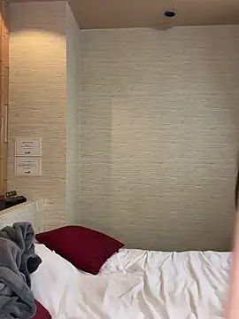 kiichi0222 online show from June 26, 2026, 10:32 am