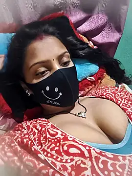 Snapshot of BaddieUnleashed chatting on May 8, 2026, 10:02 pm BaddieUnleashed online show from May 8, 2026, 10:02 pm