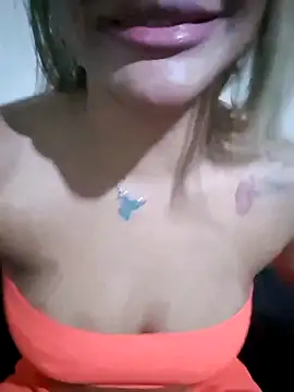 Aurora0705 online show from April 14, 2026, 10:15 pm