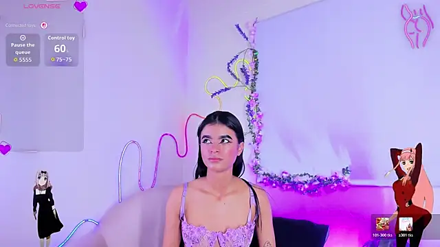 luna-bella  online show from July 12, 2026, 4:57 am