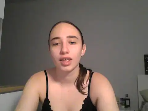 DarkMirel online show from June 21, 2026, 6:14 pm