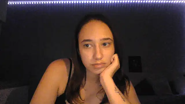 DarkMirel online show from July 13, 2026, 7:57 pm