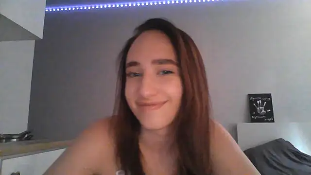 DarkMirel online show from July 20, 2026, 5:26 pm