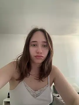 DarkMirel online show from June 26, 2026, 7:14 am