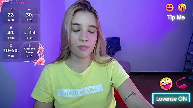 Ambar lynn01 online show from June 13, 2026, 8:07 pm