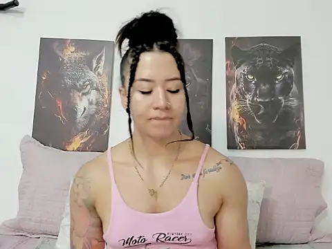AngelMartinss online show from April 20, 2026, 2:40 pm