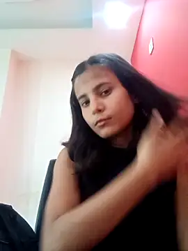 REEMA01990 online show from April 14, 2026, 7:46 am