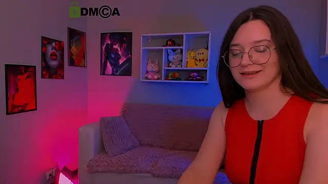 Snapshot of nymira chatting on July 18, 2026, 12:25 pm nymira online show from July 18, 2026, 12:25 pm