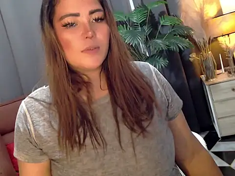 Snapshot of Super_Latchbiya chatting on April 23, 2026, 1:57 pm Super Latchbiya online show from April 23, 2026, 1:57 pm