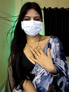Eva Elexx online show from June 9, 2026, 6:53 pm