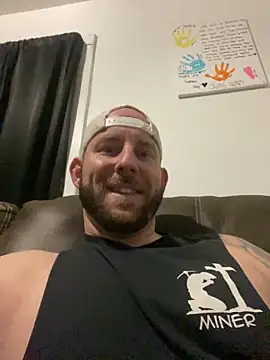 phattyluv89 online show from May 9, 2026, 2:48 am