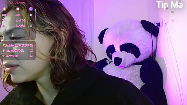 aprildumont online show from April 29, 2026, 4:38 am
