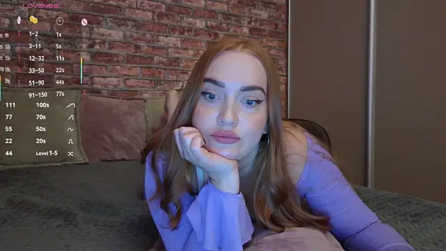 LeryKiss online show from April 29, 2026, 1:37 pm